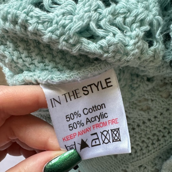 Crochet knit sweater - Picture 6 of 7